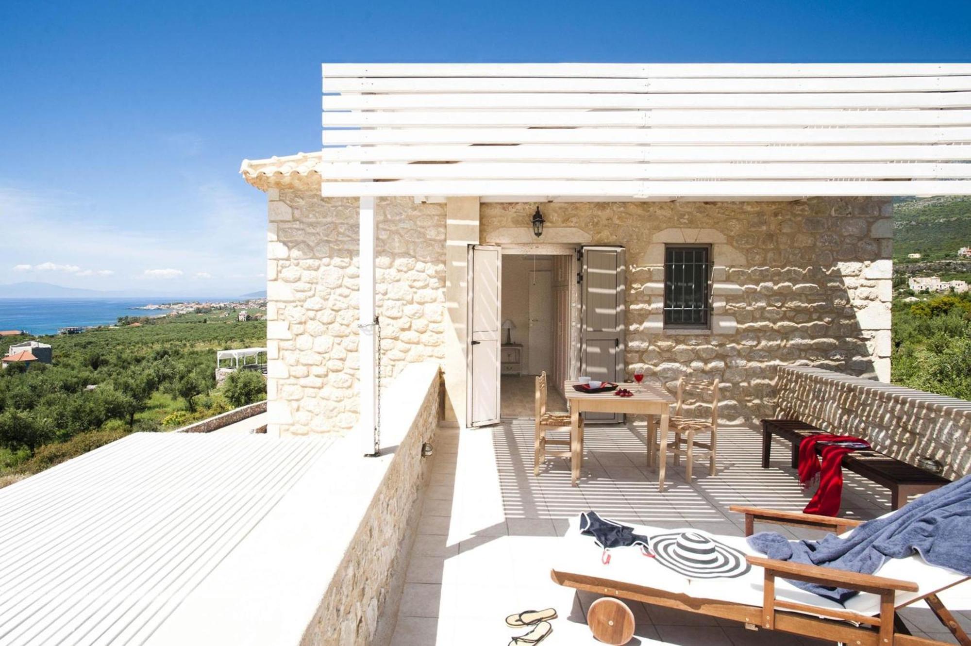 Poliana Estate Villas 瑞格利亚 外观 照片