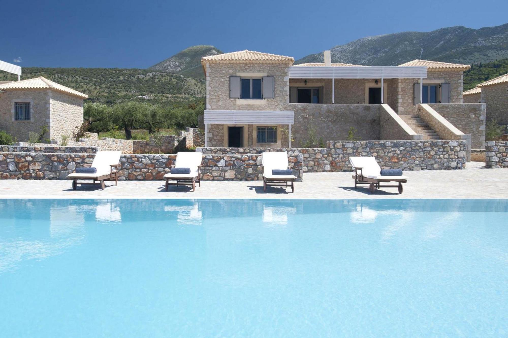 Poliana Estate Villas 瑞格利亚 外观 照片