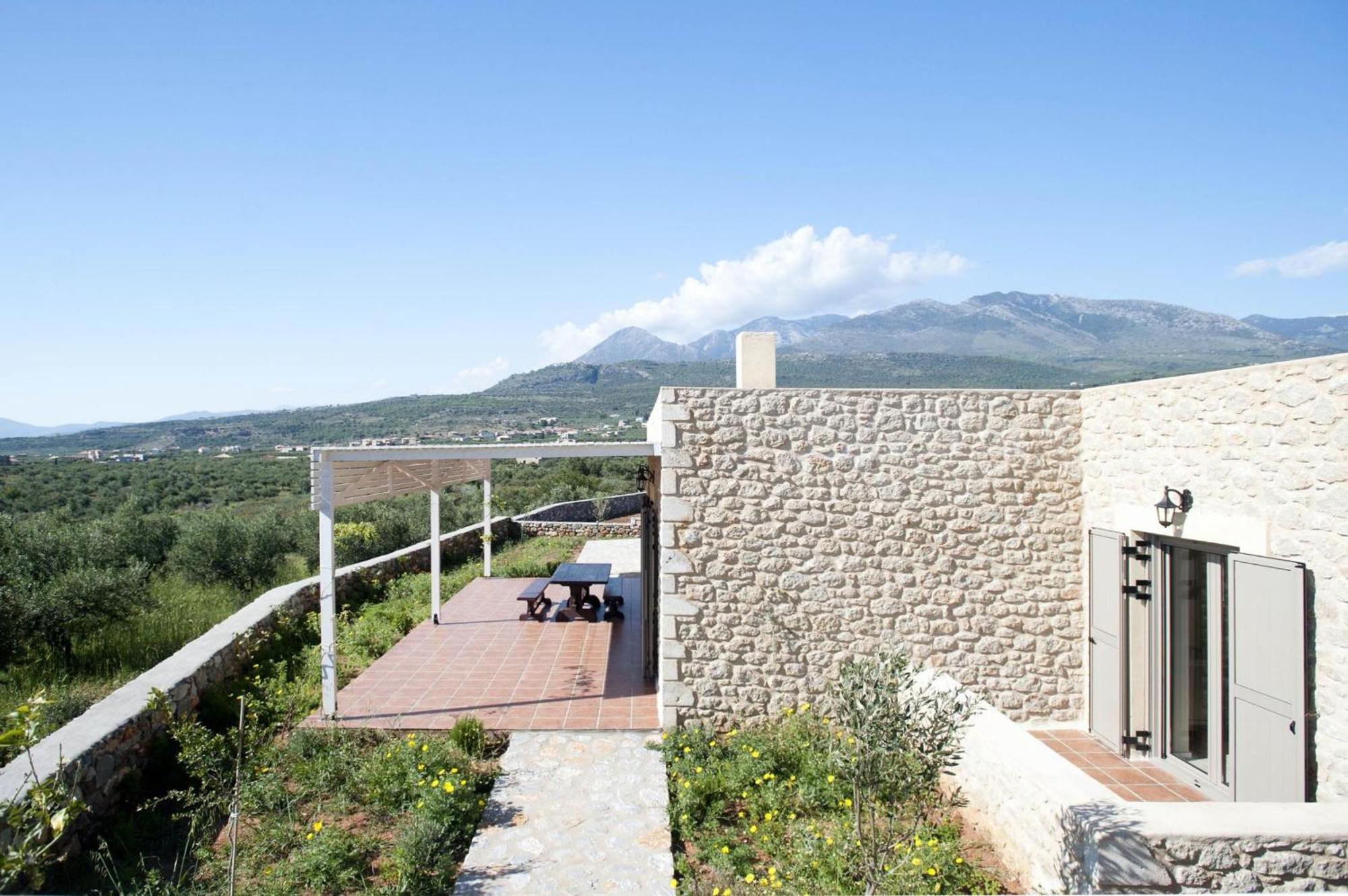 Poliana Estate Villas 瑞格利亚 外观 照片
